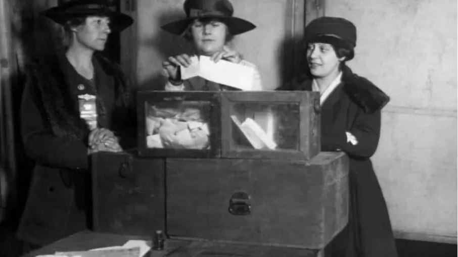 Mulheres do RN tiveram papel fundamental no voto feminino Mulheres do RN tiveram papel fundamental no voto feminino