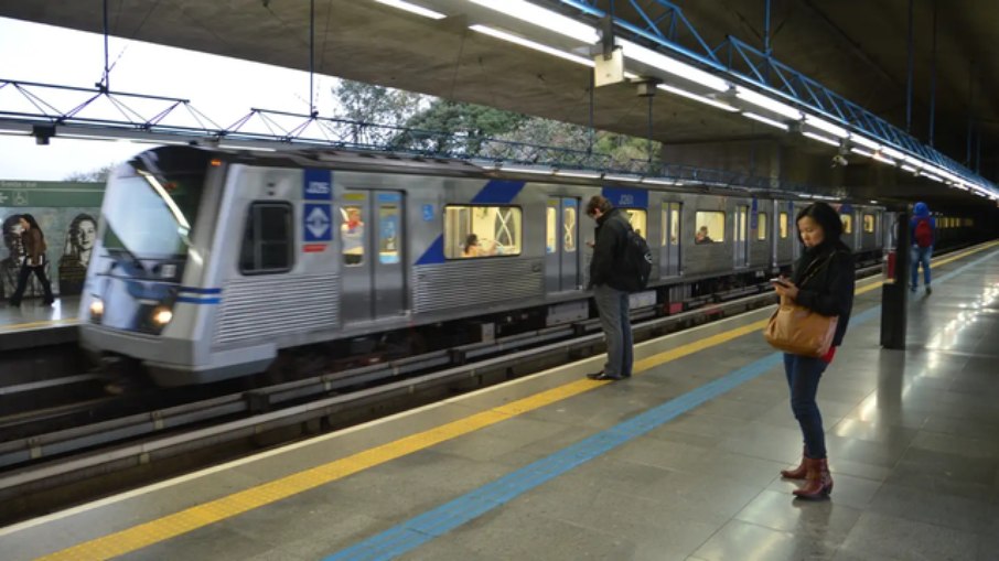 Linha 1-Azul do metrô de SP Linha 1-Azul do metrô de SP