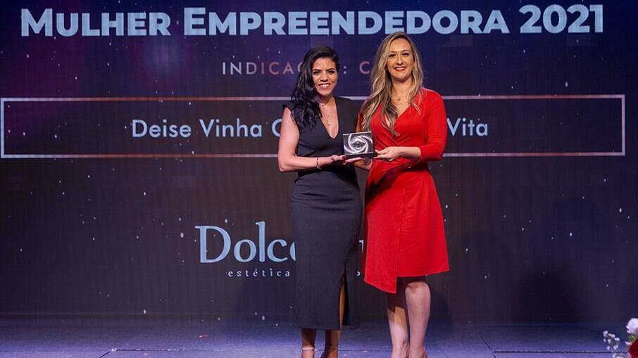 A Associação Comercial e Empresarial de Guarulhos realizou a 23ª edição do Prêmio Destaque Empresarial. A Associação Comercial e Empresarial de Guarulhos realizou a 23ª edição do Prêmio Destaque Empresarial.