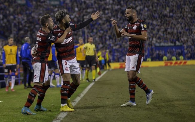 Jornalista uruguaio se rende ao Flamengo: 'Time de Champions que joga a Libertadores'