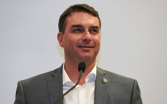 No vídeo, o senador disse estar revoltado com o que chamou de distorção de suas declarações No vídeo, o senador disse estar revoltado com o que chamou de distorção de suas declarações