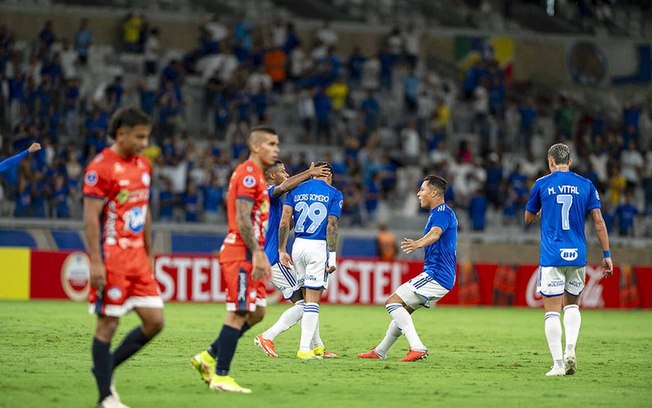 Cruzeiro sofreu empate após abrir 3 a 0 ainda no primeiro tempo