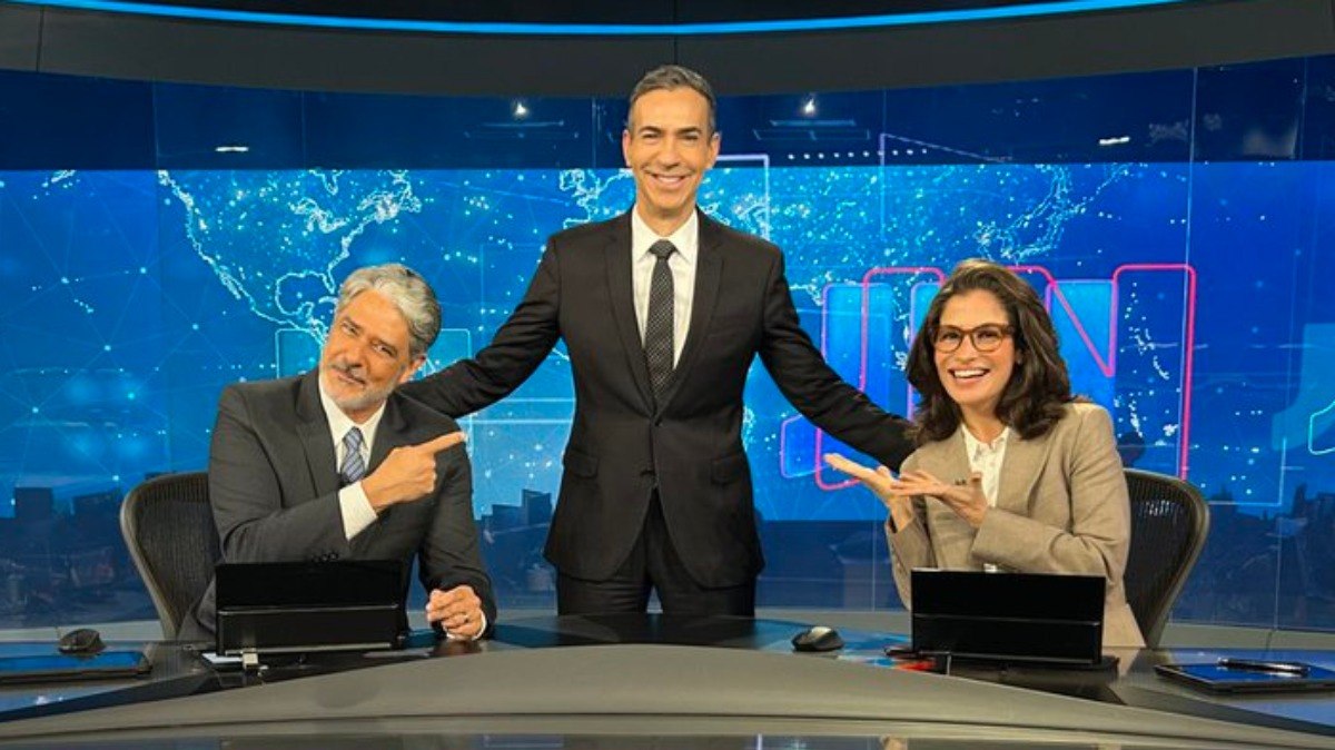 Cerveja e fim de uma era: público reage à saída de Bonner do JN