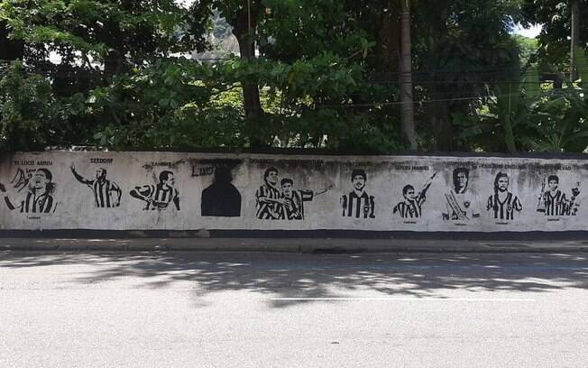 Muro dos ídolos do Botafogo