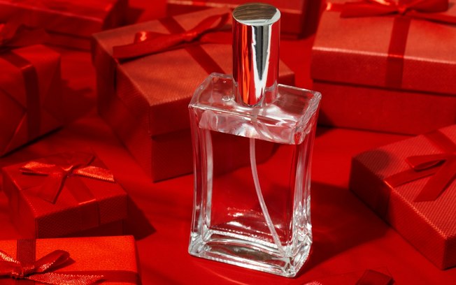 Perfumes seguem entre os presentes favoritos para o Natal