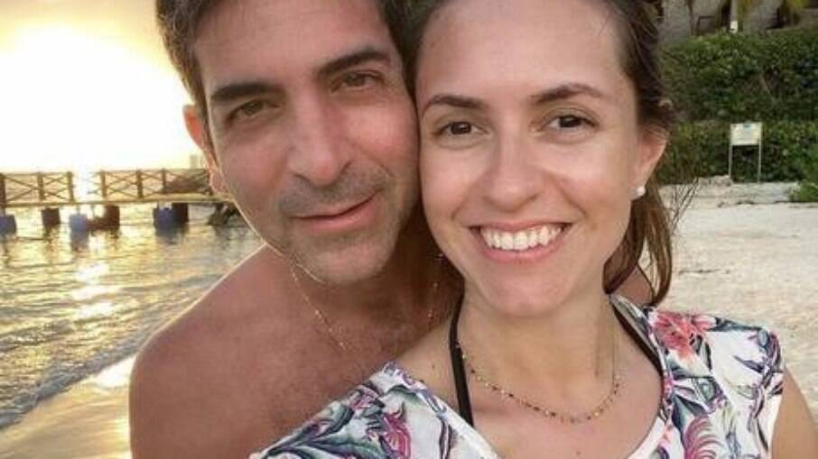 Marcelo Pecci estava na Colômbia passando sua lua de mel com a mulher, a jornalista Claudia Aguilera