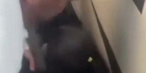 Vídeo: passageira cai nos trilhos da linha 9-Esmeralda em SP