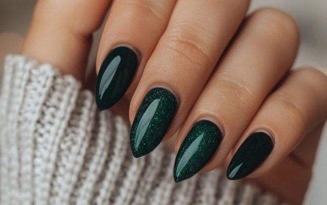 5 cores de esmaltes elegantes que vão dominar o inverno