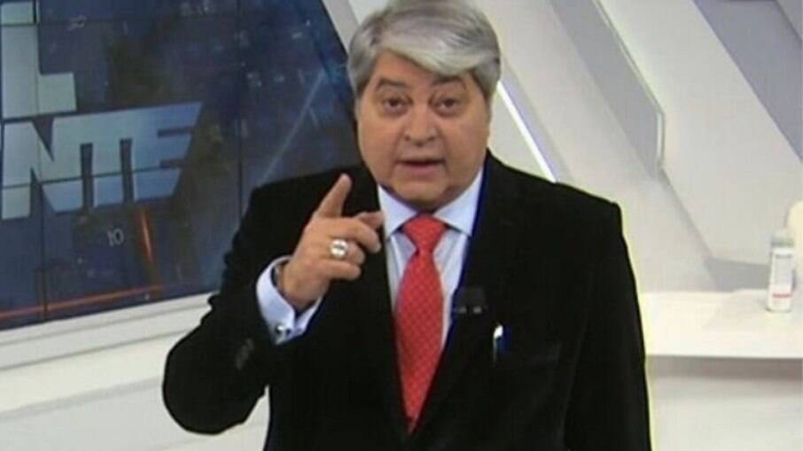 O apresentador Datena estará na chapa de Tarcísio em SP, segundo Bolsonaro