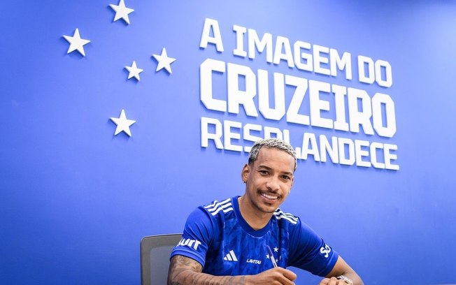 Cruzeiro oficializa permanência de Matheus Pereira, estrela da equipe