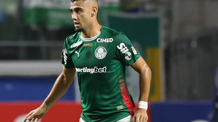 Andreas Pereira é expulso e desfalca Palmeiras no jogo de volta