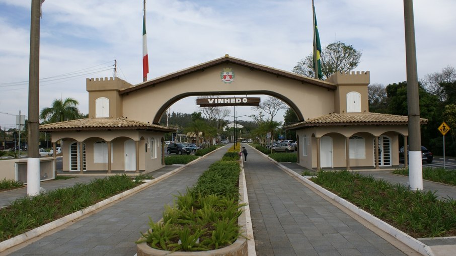 Portal de Vinhedo, uma das atrações turísticas da cidade