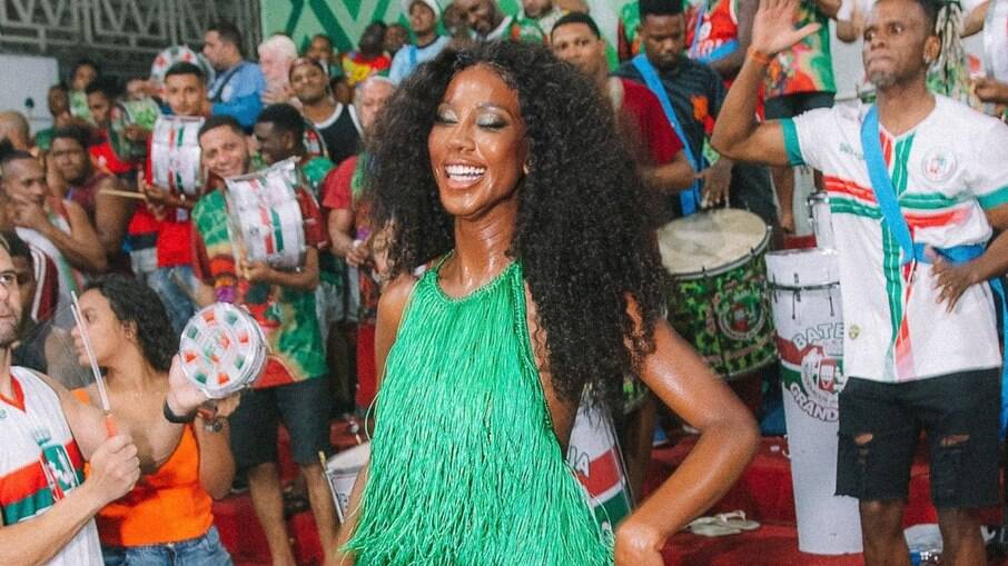 Camilla de Lucas fará estreia no Carnaval do Rio de Janeiro