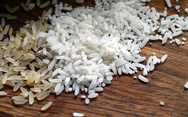 Ritual do arroz: veja como atrair dinheiro em penca