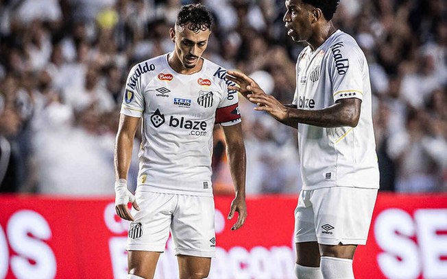 Santos liga alerta para o início de uma possível crise no clube