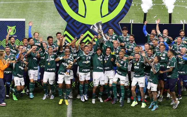 Palmeiras completa 112 anos nesta quarta-feira