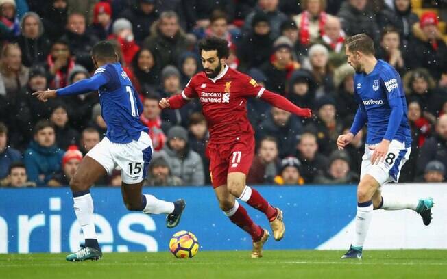 Mohamed Salah deixou o dele no clássico entre Liverpool e Everton pela Premier League