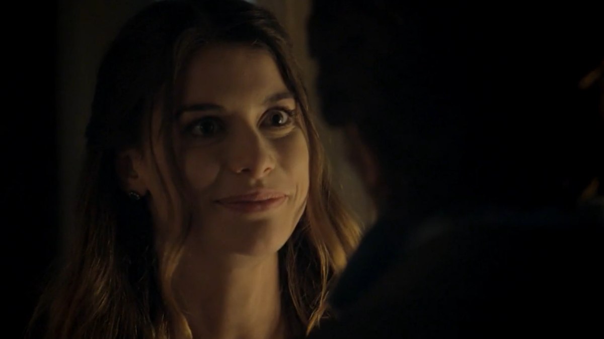 Atriz Alinne Moraes
