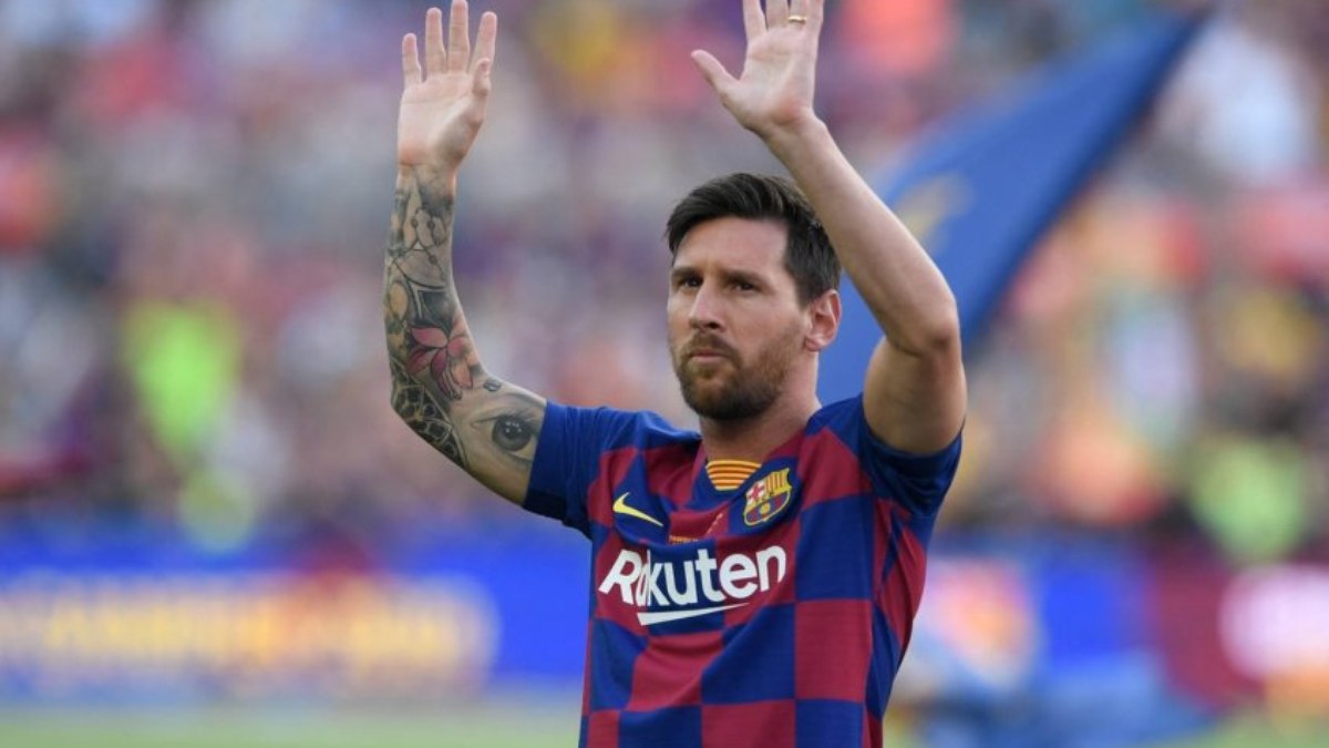 Messi deve receber proposta formal para retorno a Barcelona