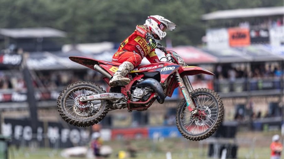 Enzo Badenas, de 17 anos, morreu após acidente em treino Enzo Badenas, de 17 anos, morreu após acidente em treino