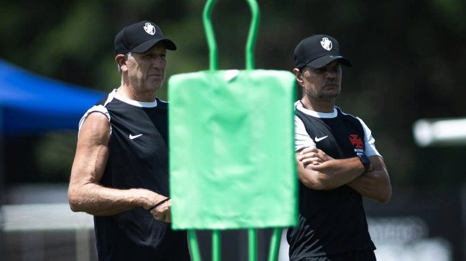 Renato Gaúcho monta time para fazer sua estreia contra o Palmeiras