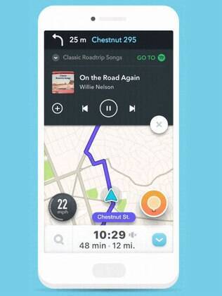 Waze exibe as principais opções do serviço de streaming na parte superior da tela
