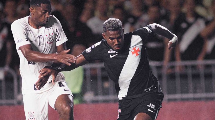 Corinthians%20%C3%A9%20denunciado%20pelo%20STJD%20por%20atraso%20no%20intervalo