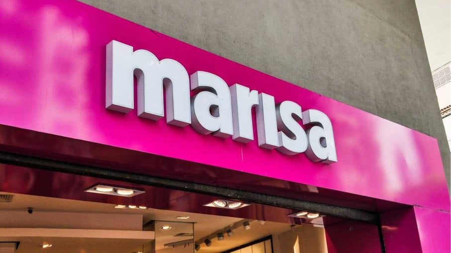 Marisa anuncia fechamento de lojas