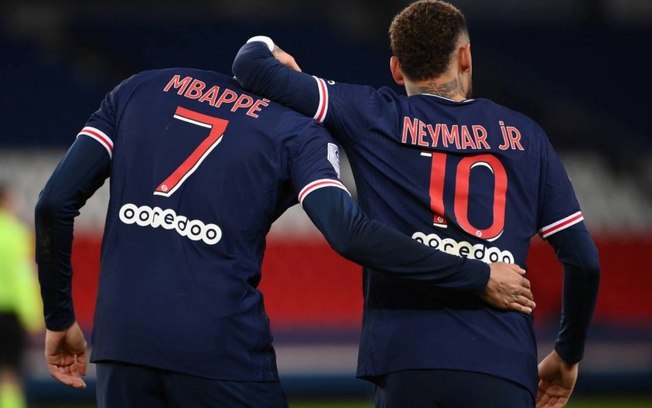 Neymar e Mbappé têm boa relação, apesar de suposto pedido pela saída do astro brasileiro do PSG