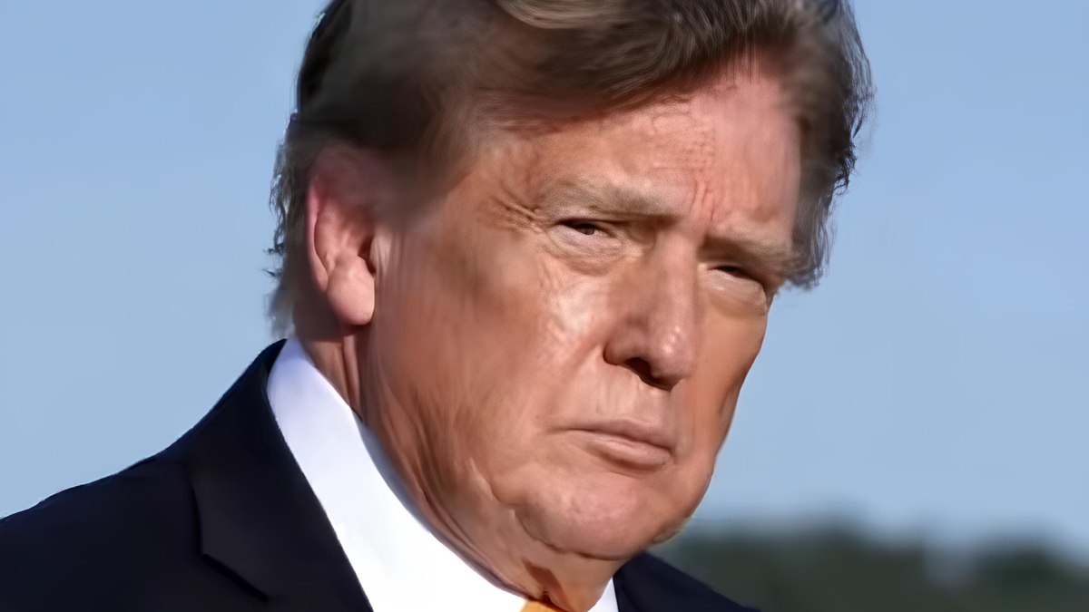 Trump surpreende e aparece com novo visual; veja foto - Foto