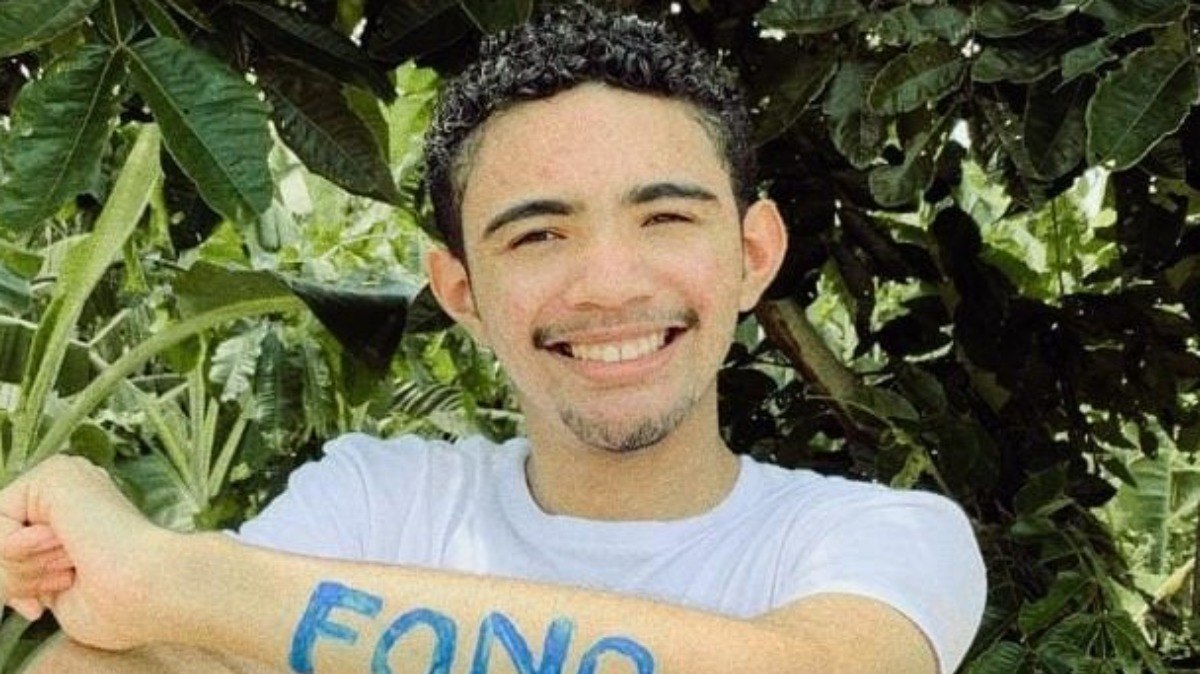 Francisco Neres, aprovado em três universidades públicas pelas vagas olímpicas Francisco Neres, aprovado em três universidades públicas pelas vagas olímpicas