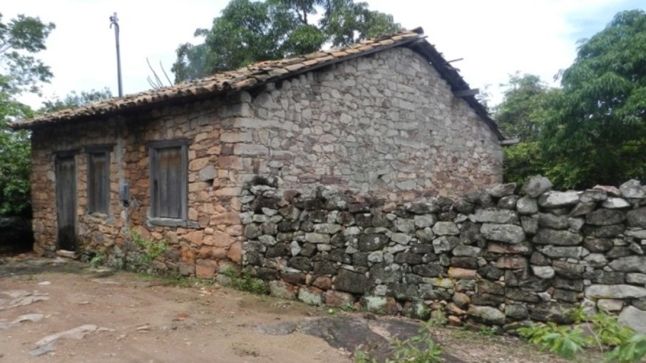 Casa de pedra em Igatu, cidade fantasma na Bahia