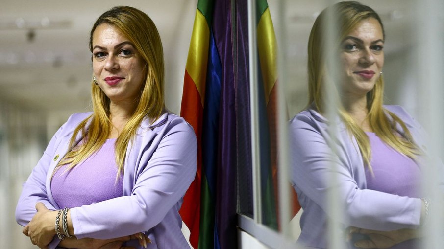 “A gente foi defenestrada da política pública”, diz secretária LGBTQIA