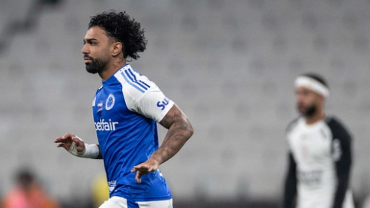 Gabigol%20%C3%A9%20provocado%20e%20ironiza%20Memphis%20em%20resposta%3B%20veja