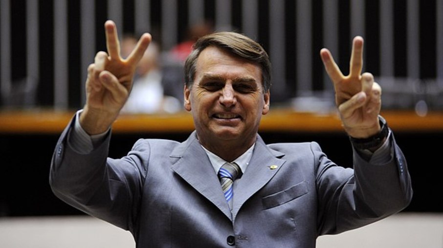 Jair Bolsonaro comemora eleição na UE