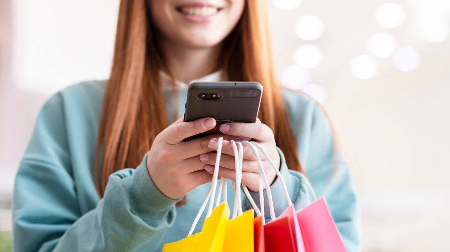 Amazon oferece diversas ofertas do dia aos consumidores Amazon oferece diversas ofertas do dia aos consumidores