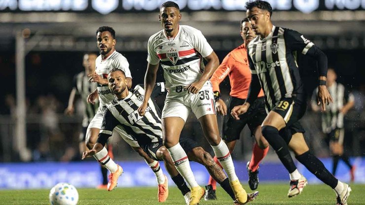 No Morumbis, São Paulo encerra invencibilidade do Atlético