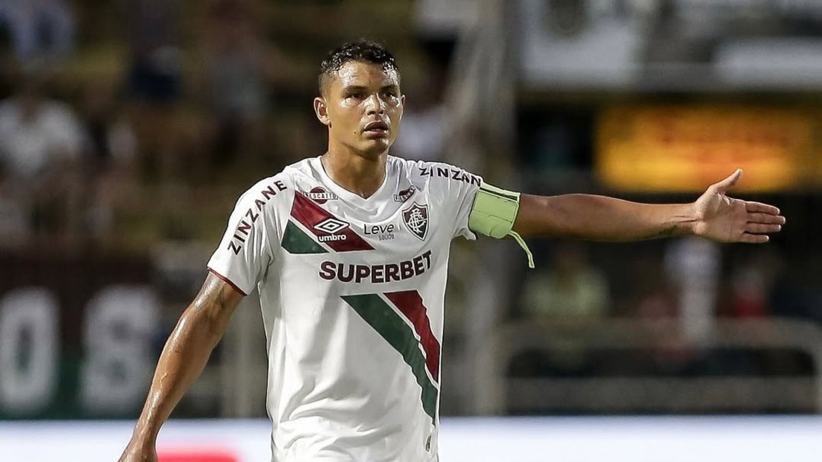 Thiago Silva sofre lesão e desfalcará o Fluminense Thiago Silva sofre lesão e desfalcará o Fluminense