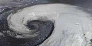 Ciclone extratropical no Atlântico espanta em imagens de satélite