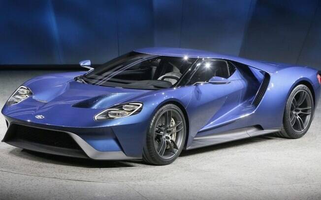 O superesportivo  Ford GT, com mais de 600 cv, foi uma das atrações do Salão de Detroit em janeiro de 2015