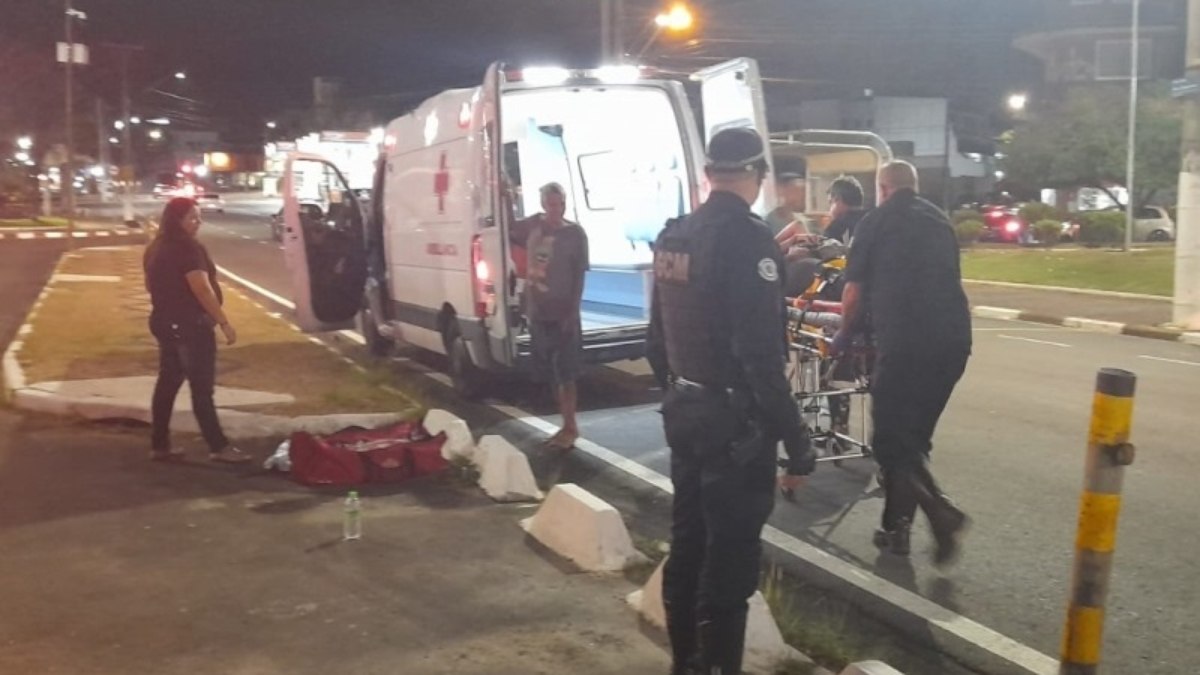 Acidente envolveu uma bicicleta motorizada e uma motocicleta Acidente envolveu uma bicicleta motorizada e uma motocicleta