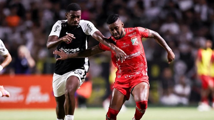 Com gol nos acréscimos, Corinthians derrota o Velo Clube