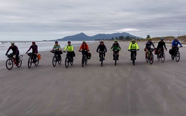 Sobre duas rodas: cicloturismo nas estâncias paulistas Sobre duas rodas: cicloturismo nas estâncias paulistas