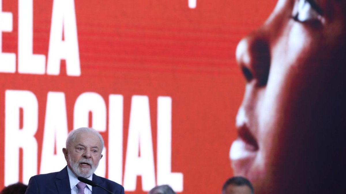 Presidente Lula assina atos para a promoção da igualdade racial