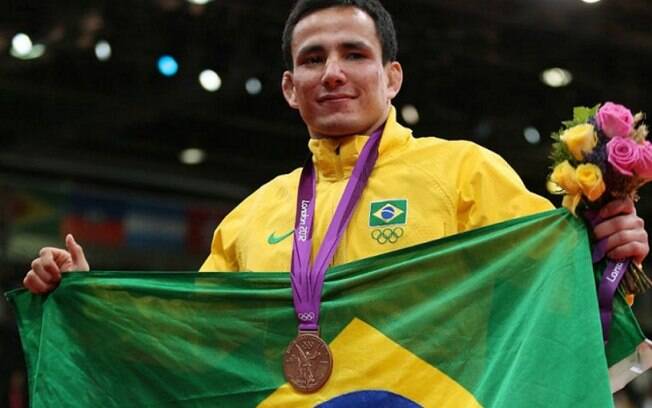 Medalhista olímpico Felipe Kitadai anuncia aposentadoria do judô