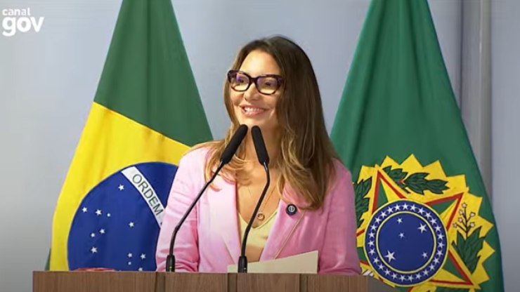 Após polêmica na China, Janja será enviada especial da COP30