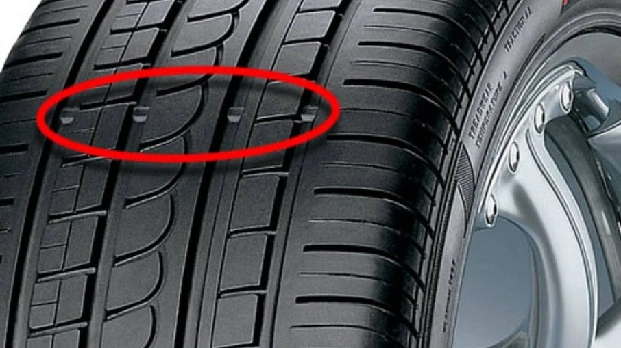 O TWI é uma pequena elevação na banda de rodagem do pneu, cuja espessura mínima é de 1,6mm