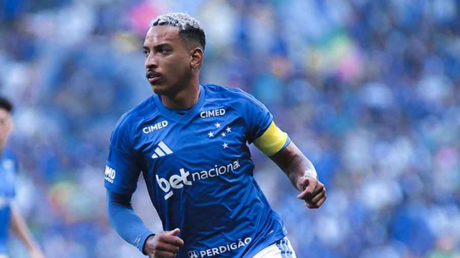 Matheus Pereira, capitão do Cruzeiro no empate sem gols com o Santos, neste domingo (22)