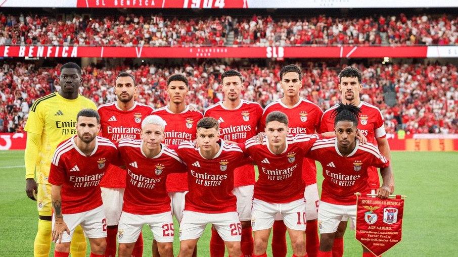O Benfica ganhou o jogo de ida por 3 a 1, em Portugal