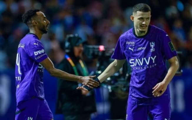 Al-Hilal vence com tranquilidade pela Copa do Rei Saudita Al-Hilal vence com tranquilidade pela Copa do Rei Saudita